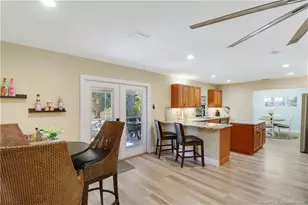 509 SW South Carolina Dr, Stuart, FL 34994 - Photo 9