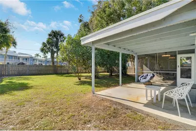 509 SW South Carolina Drive, Stuart, FL 34994 - Photo 33