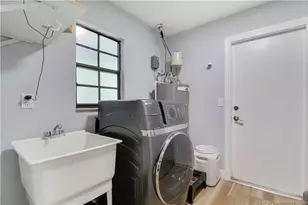 509 SW South Carolina Dr, Stuart, FL 34994 - Photo 29