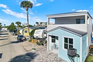 10725 S Ocean Dr, Jensen Beach, FL 34957 - Photo 43