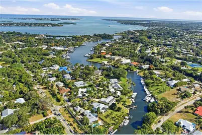 2819 SE Saint Lucie Boulevard, Stuart, FL 34997 - Photo 7