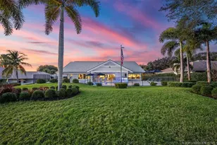 6266 SE Oakmont Pl, Stuart, FL 34997 - Photo 17