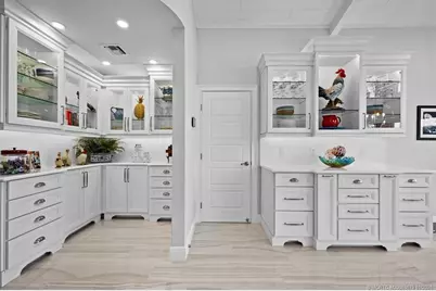 6266 SE Oakmont Place, Stuart, FL 34997 - Photo 27