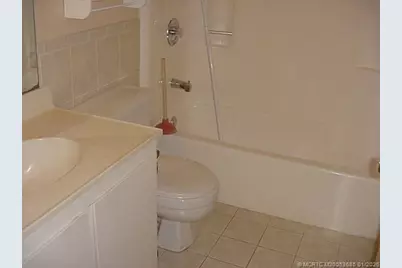 4037 NW Cinnamon Tree Circle, Jensen Beach, FL 34957 - Photo 15