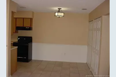 4037 NW Cinnamon Tree Circle, Jensen Beach, FL 34957 - Photo 13