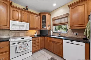 12415 Harbour Ridge Blvd, Palm City, FL 34990 - Photo 13