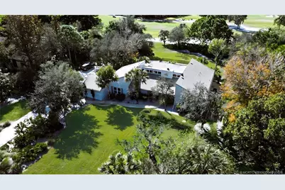 1672 SW Sandtrap Crescent, Palm City, FL 34990 - Photo 1