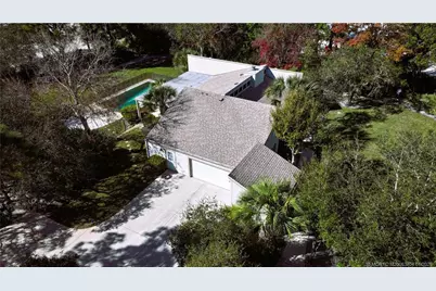 1672 SW Sandtrap Crescent, Palm City, FL 34990 - Photo 27