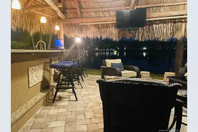 464 NW Sandtrap Lane, Port Saint Lucie, FL 34986 - Photo 5