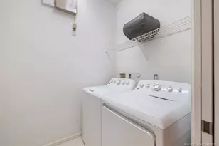 1052 SE Westminster Pl, Stuart, FL 34997 - Photo 35