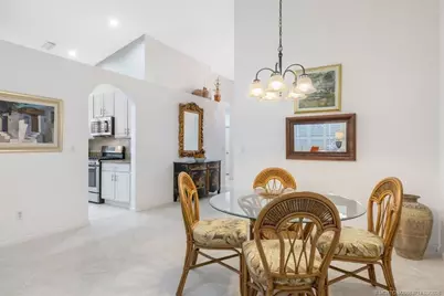 1052 SE Westminster Place, Stuart, FL 34997 - Photo 15