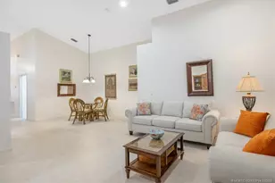 1052 SE Westminster Pl, Stuart, FL 34997 - Photo 17