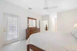 1052 SE Westminster Pl, Stuart, FL 34997 - Photo 23