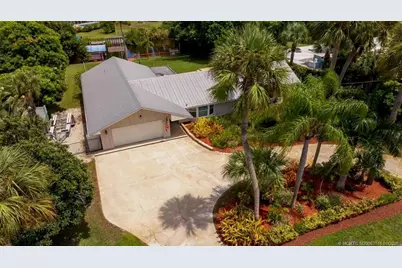 511 SE Krueger Parkway, Stuart, FL 34996 - Photo 3