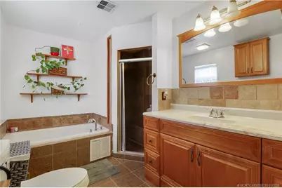 401 SW Ewing Avenue, Port Saint Lucie, FL 34983 - Photo 17