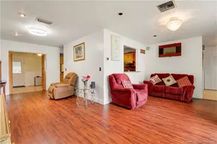 401 SW Ewing Ave, Port Saint Lucie, FL 34983 - Photo 5