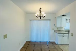 2031 SE Jackson St, Stuart, FL 34997 - Photo 5