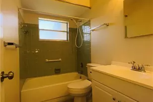 2031 SE Jackson St, Stuart, FL 34997 - Photo 13