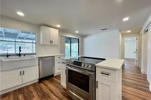 2555 Pga Blvd, Palm Beach Gardens, FL 33410 - Photo 3