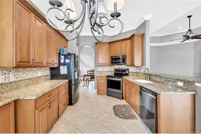 2666 SE Stonebriar Way, Stuart, FL 34997 - Photo 3