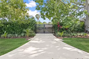 501 SW Stuart W Blvd, Palm City, FL 34990 - Photo 1