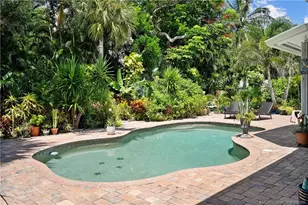 4 Lantana Ln, Sewalls Point, FL 34996 - Photo 3