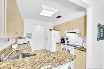 3294 NE Holly Creek Drive, Jensen Beach, FL 34957 - Photo 11