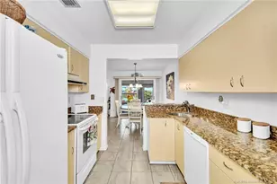 3294 NE Holly Creek Dr, Jensen Beach, FL 34957 - Photo 15