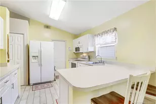 6018 Travelers Way, Fort Pierce, FL 34982 - Photo 9