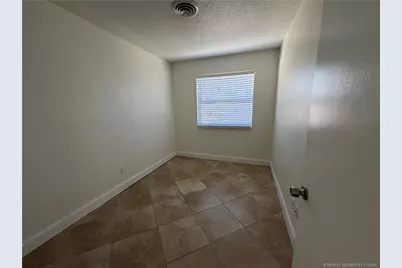 820 NW 10th Terrace, Stuart, FL 34994 - Photo 15