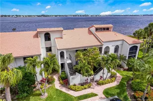 2544 NW Seagrass Dr, Palm City, FL 34990 - Photo 3