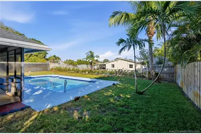 1569 NE Amy Avenue, Jensen Beach, FL 34957 - Photo 31