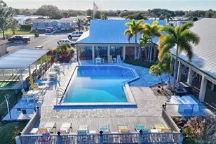 581 Barb Ann Ln, Port Saint Lucie, FL 34952 - Photo 21