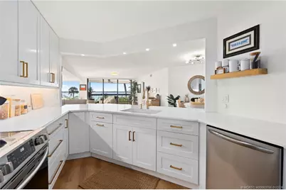 625 NW North River Drive #205, Stuart, FL 34994 - Photo 9