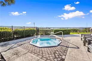 625 NW North River Dr, Stuart, FL 34994 - Photo 41