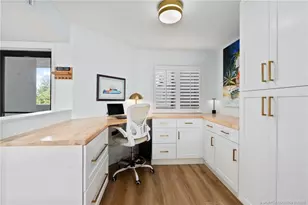 625 NW North River Dr, Stuart, FL 34994 - Photo 7