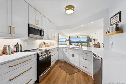 625 NW North River Drive #205, Stuart, FL 34994 - Photo 5