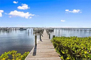 625 NW North River Dr, Stuart, FL 34994 - Photo 39