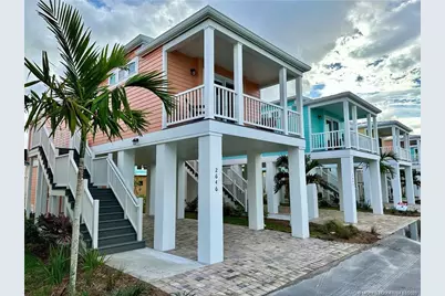 2646 NE Pelican Way E, Jensen Beach, FL 34957 - Photo 1