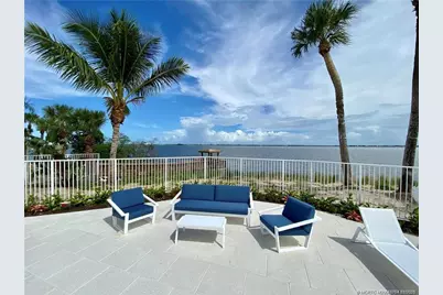 2646 NE Pelican Way E, Jensen Beach, FL 34957 - Photo 17