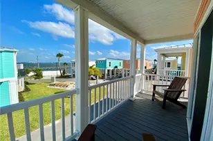 2646 NE Pelican Way E, Jensen Beach, FL 34957 - Photo 3