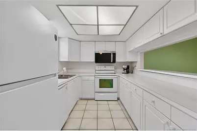 2950 SE Ocean Boulevard #135-7, Stuart, FL 34996 - Photo 9