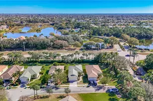 211 SW Deleon Springs Dr, Port Saint Lucie, FL 34986 - Photo 57