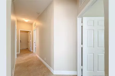 211 SW Deleon Springs Drive, Port Saint Lucie, FL 34986 - Photo 21