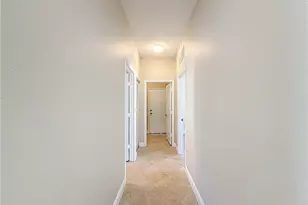 211 SW Deleon Springs Dr, Port Saint Lucie, FL 34986 - Photo 35