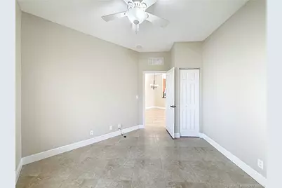 211 SW Deleon Springs Drive, Port Saint Lucie, FL 34986 - Photo 21