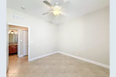 211 SW Deleon Springs Drive, Port Saint Lucie, FL 34986 - Photo 37