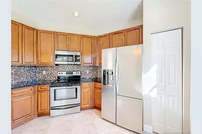 211 SW Deleon Springs Drive, Port Saint Lucie, FL 34986 - Photo 3