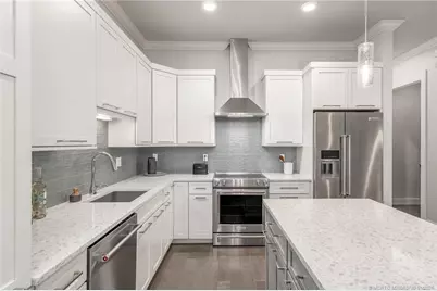 411 SE High School Avenue, Stuart, FL 34994 - Photo 11