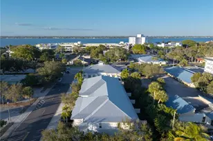 411 SE High School Ave, Stuart, FL 34994 - Photo 31